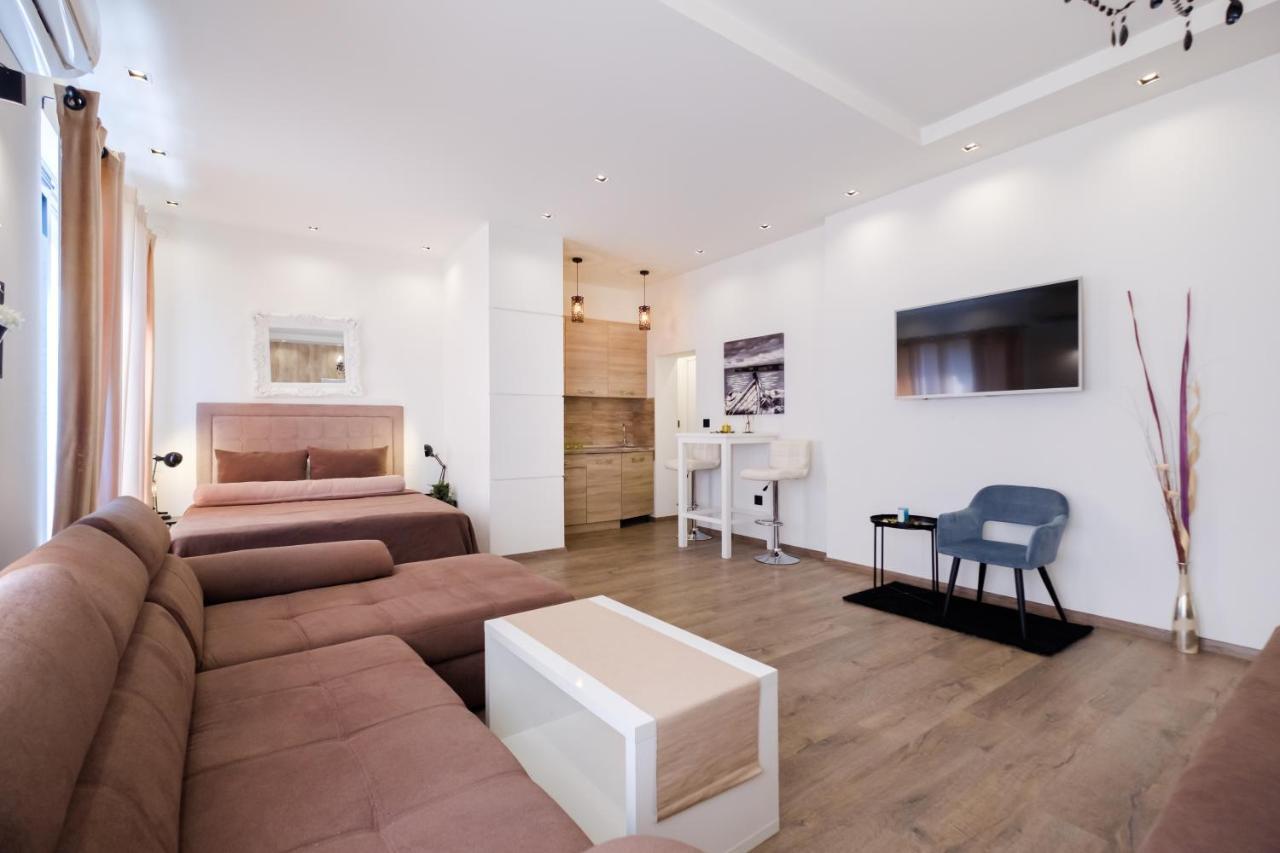 Central Business Apartments Exclusive ベオグラード エクステリア 写真